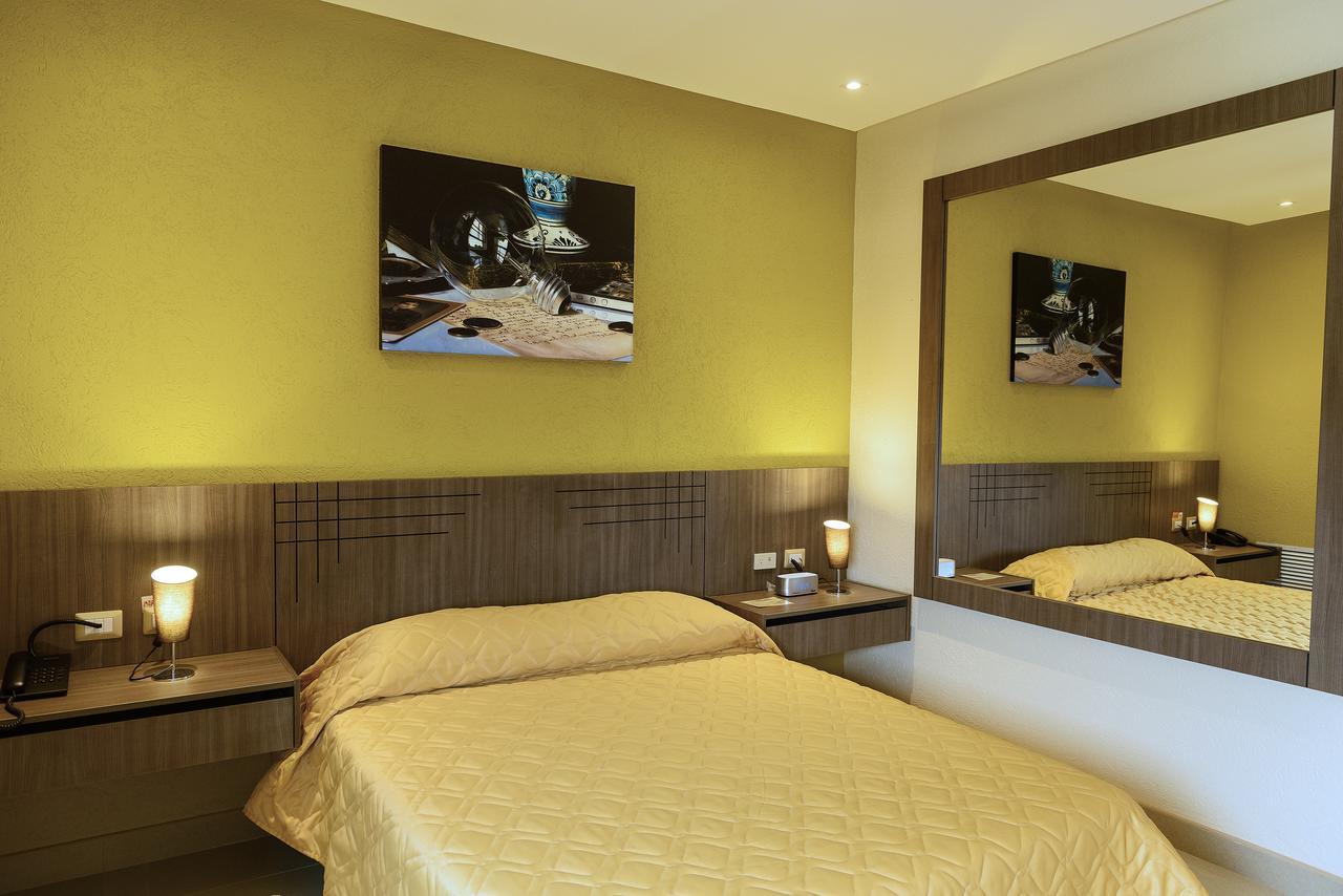 Np Hotel Y Suites Guayaquil Eksteriør billede